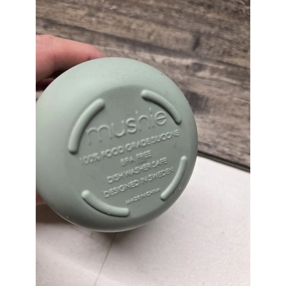 Silicone Sippy Cup for little‎ hands - 5 oz Forest Green 12 months+